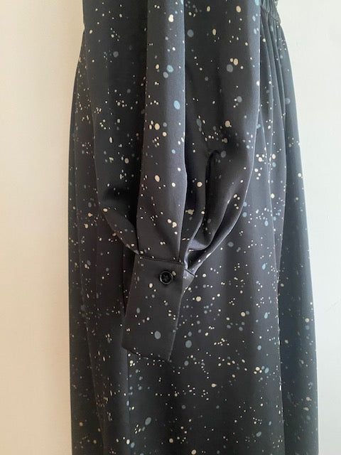 Pre-Owned Vince Printed Silk Poka Dot Long Dress