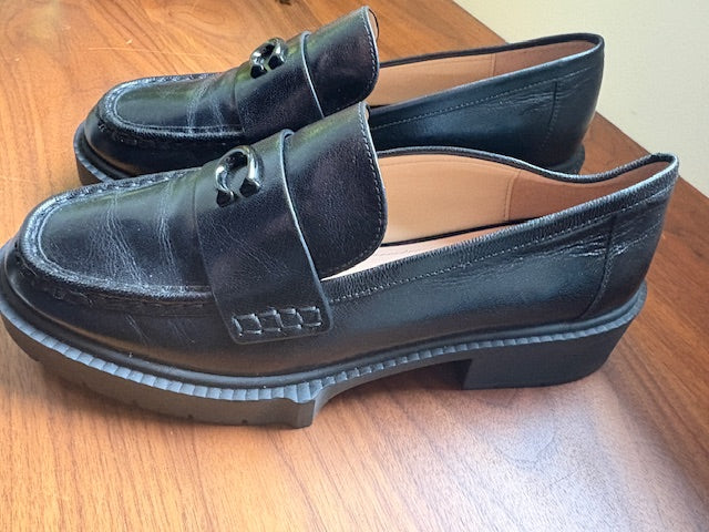 COACH 90's inspired Black Leah Platform loafers size 9