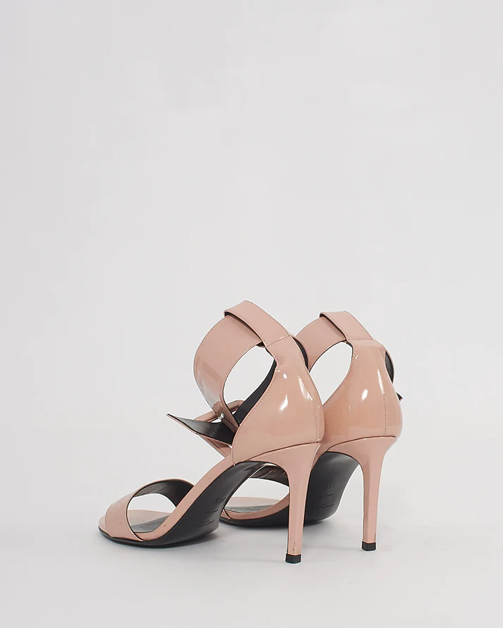 Pre-Owned Yves Saint Laurent Paris Pale Blush Patent Buckle sandle