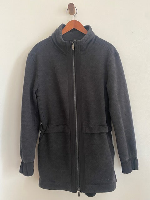 Pre-Owned Lululemon High Neck zip front knit Jacket