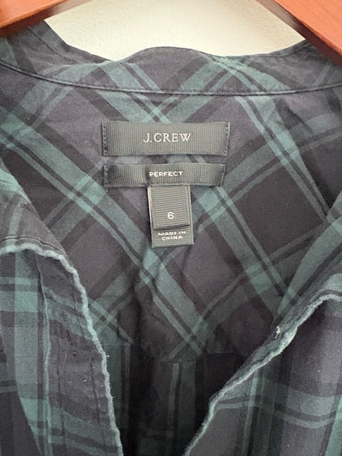 J CREW Plaid Button front Perfect fit shirt size 6