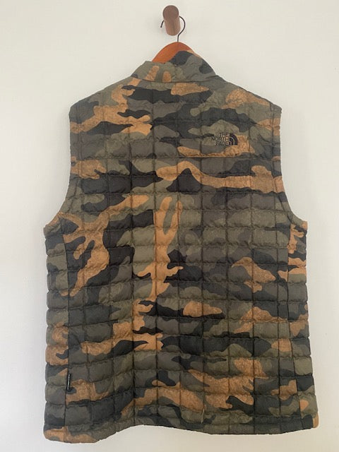 Pre-Owned The Northface Camoflage Puffer Vest