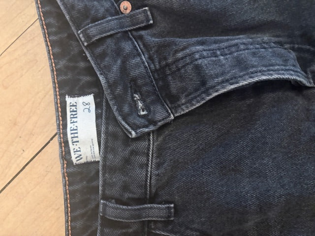 Free People  Black Barrel leg Jean