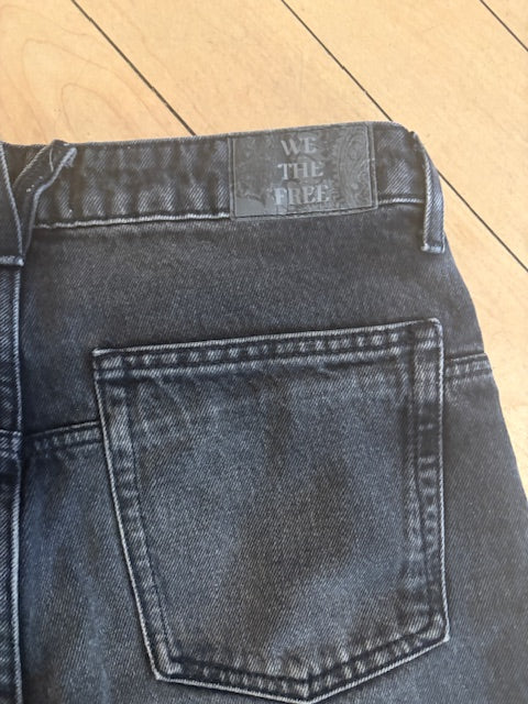 Free People  Black Barrel leg Jean