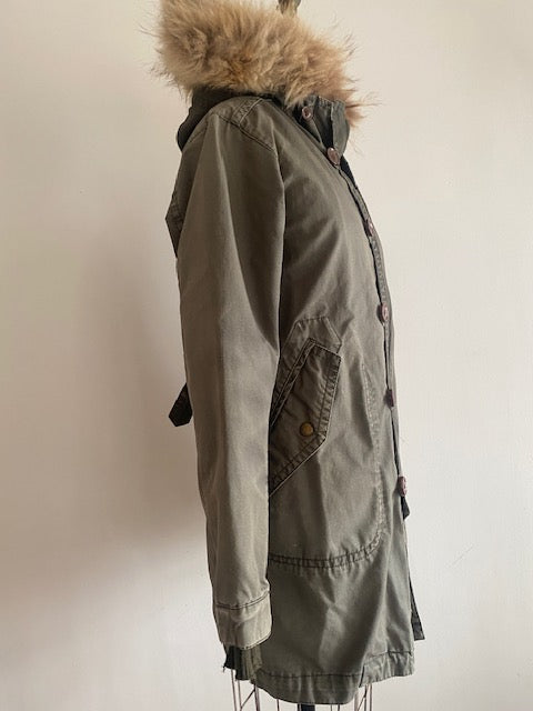 Pre-Owned R13 Cotton Parka with Fur hood.