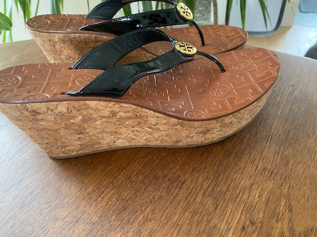 Pre- Owned Tori Burch Wedge Sandal