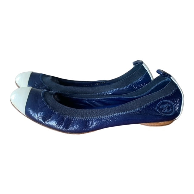 CHANEL Navy Blue Ballet Flats